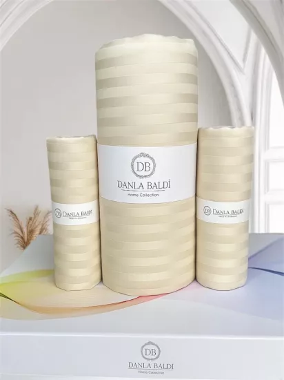 Danla Baldi Çarşaf Takımı